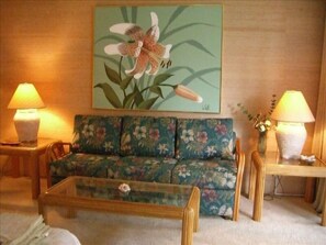 Tropical Decor in condo