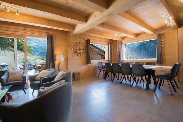 Appartement luxe dans chalet bois