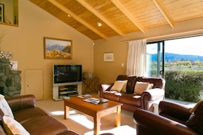 Villa lounge