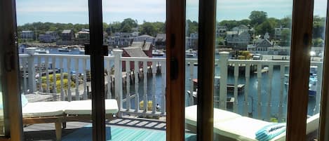 Living Room Lounging Deck overlooking Motif #1