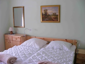 1. Schlafzimmer