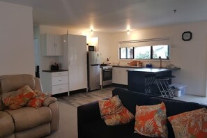 Cosy private cottage