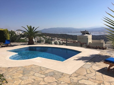 A stunning 4 bed villa with private pool - incredible value