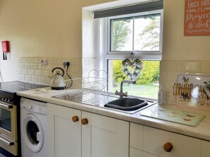 Kitchen and dining area | Sheilas Cottage, Christon bank, near Alnwick