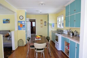 1950’s Kitchen