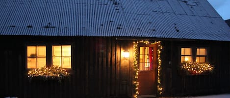 Jack's Cabin ready for Christmas!