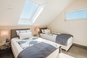 Separates Schlafzimmer, alle Betten getrennt stellbar