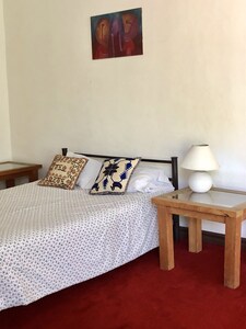 Bungalow Oasis, cómodo espacio en un hermoso jardín con alberca