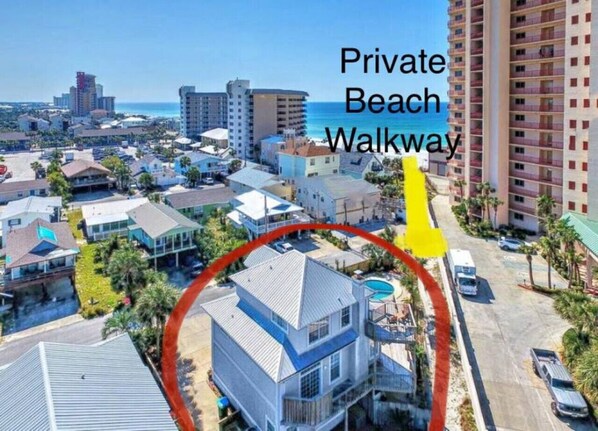 Beach access is just a few steps away.