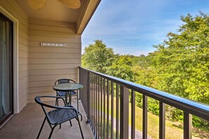 Private Balcony | Outdoor Dining