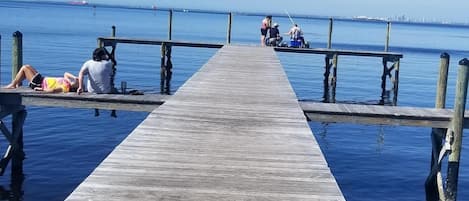 250 ft fishing pier.  Fish, sunbath or enjoy the views...breath taking,