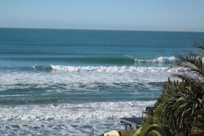 Surf Wainui Beach, Gisborne