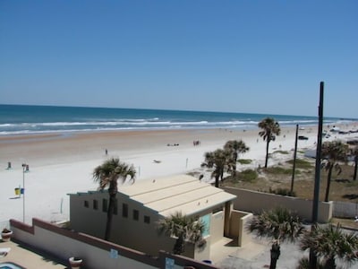 Direct Oceanfront Updated Studio w/180 degree view of the ocean and beach