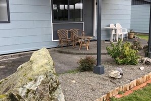 Garden front veranda