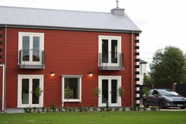 The Red House
