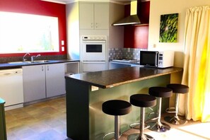Open plan living kitchen area