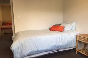 Bedroom 4. Has a king single bed/trundler bed that pops up to make queen bed.