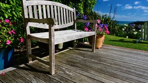 Another relaxing spot on the front deck