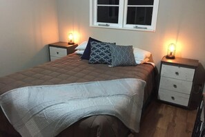 Middle Bedroom