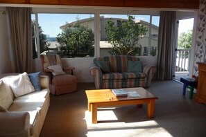 Sunny Lounge upstairs