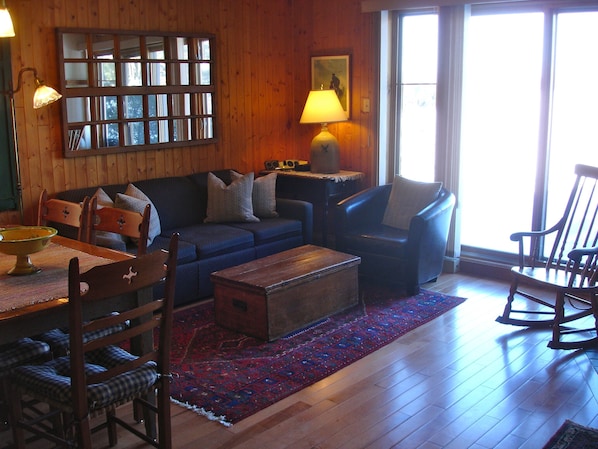 Living Room - Salon - new hardwood floor 