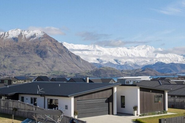 Treble Cone vista