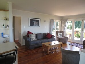 Wide view of the lounge / Living room