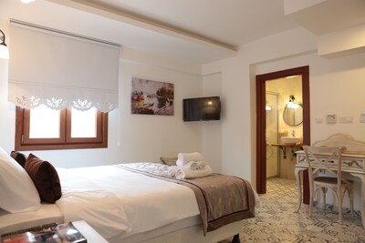 Taksim Oriella Hotel Family Suite