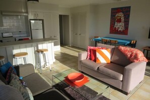 Living/dining/kitchen