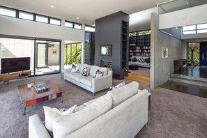 Blackwood Retreat