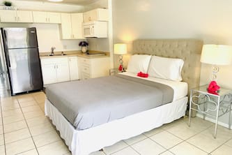 RENOVATED Studio By The Ocean!!!