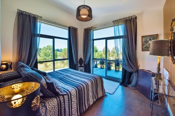 Luxury, romantic king bed with gorgeous views