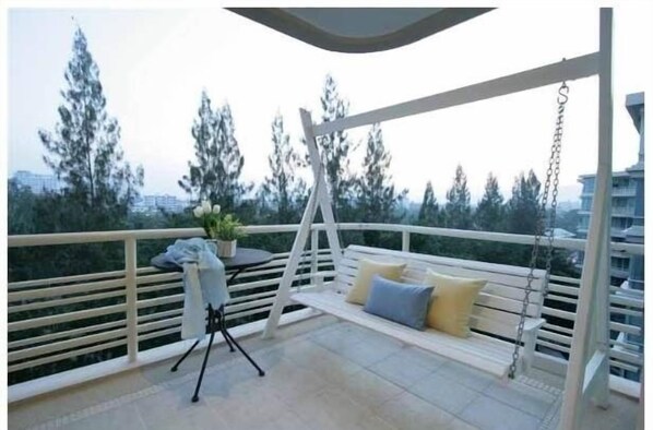 003 San Ploen 2br beachfront 562