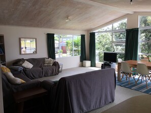 Upstairs lounge
