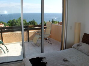 Sun Balcony off master bedroom