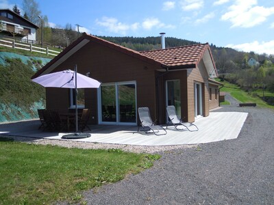Comfortable bungalow 130m2 without vis-à-vis, superb view over the valley