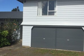 Double garage basement