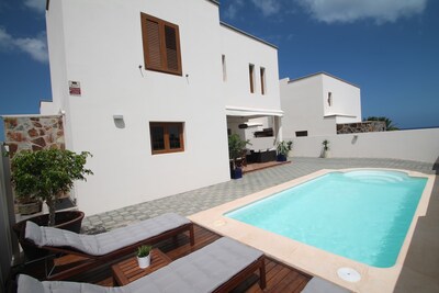 Luxury villa less than 4 minutes from the beach, to feel at home