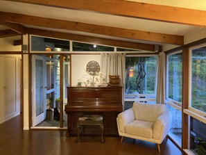 Piano in Living