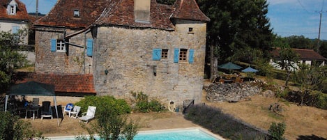 Maison Lafeuille viewed from above the secure pool garden