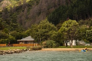 Free use of kayaks during your stay