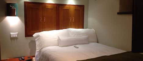 Sleep Number bed with Westin Heavenly bedding