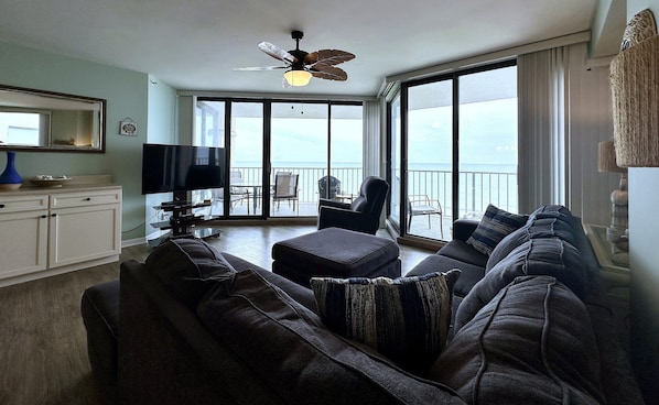 Welcome to One Ocean Place 605!