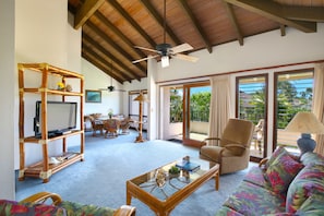 Living Room - Kahala 432