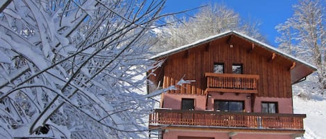 Chalet Snow Star au Bettaix