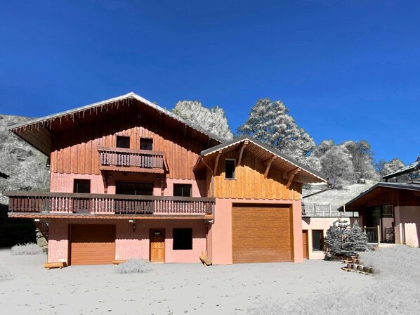 Our chalet Snow Star in le Bettaix