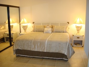 Bedroom with King Size Bed
