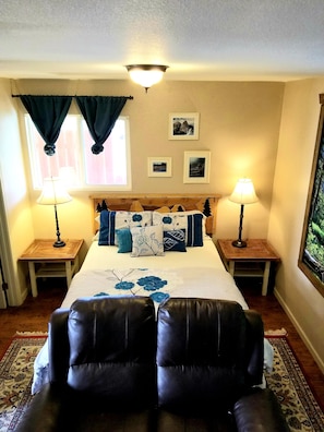 Queen bed
