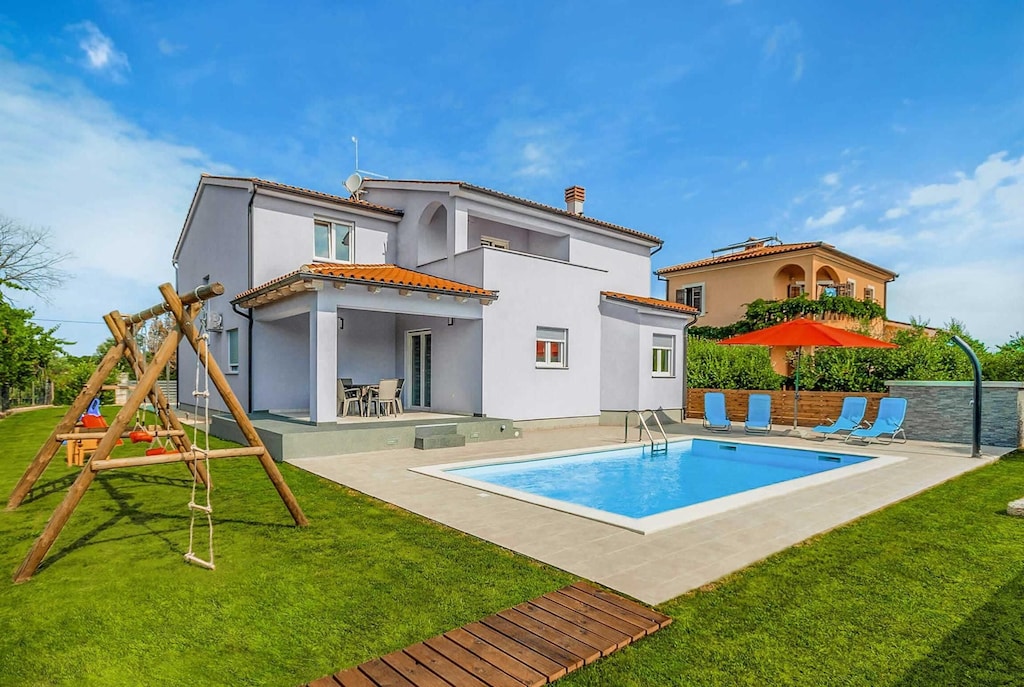 Picture of villa