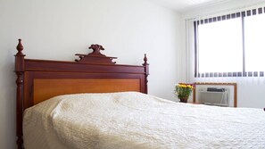 1st Bedroom suite 